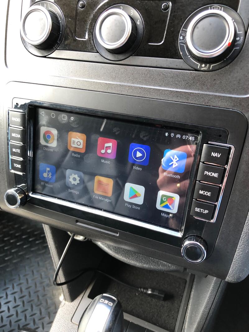 VOLKSWAGEN CADDY