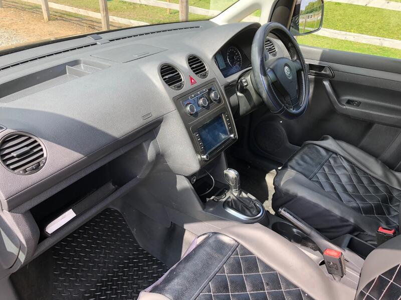 VOLKSWAGEN CADDY