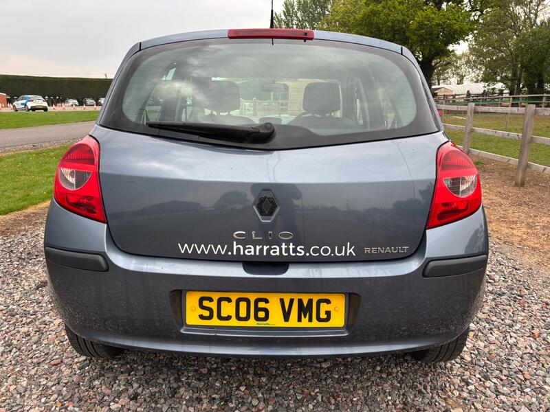 RENAULT CLIO