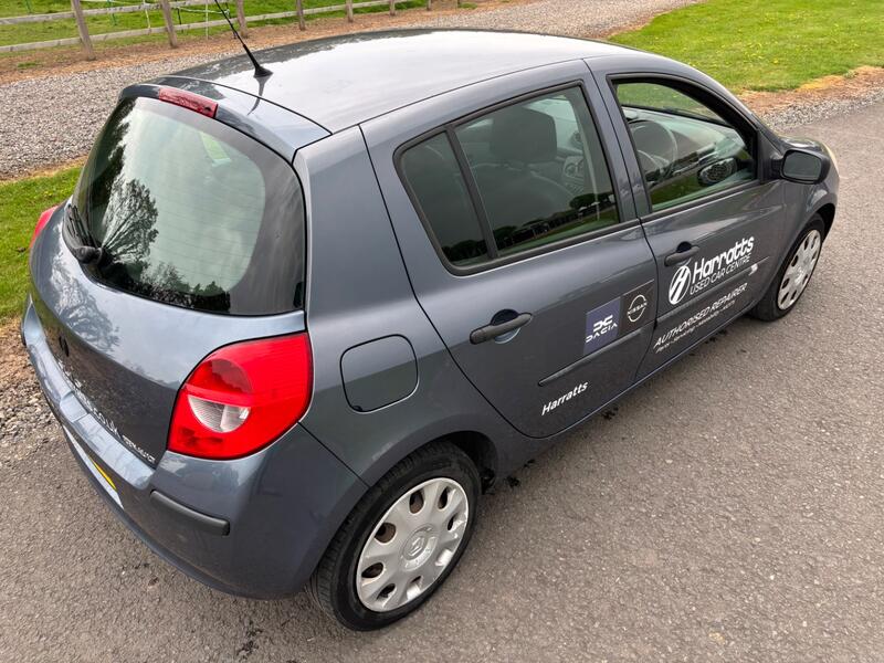 RENAULT CLIO