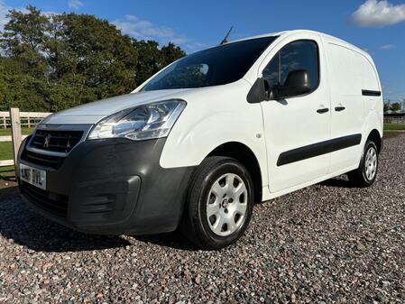 PEUGEOT PARTNER