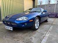 JAGUAR XK8