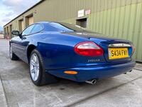 JAGUAR XK8