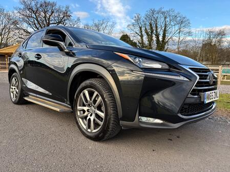 LEXUS